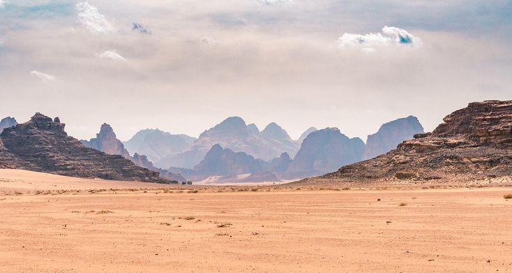 Khiva to Aral Sea: 2-Day Muynak & Ustyurt Adventure - slide 6